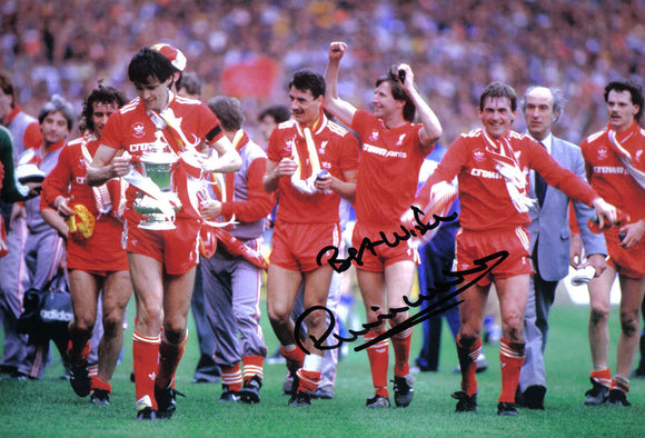 Ronnie Whelan - Liverpool F.C. - 1986 F.A. Cup Winner - 12 x 8 Autographed Picture