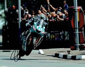 Michael Dunlop - St Ninians  - TT 2022 - 10 x 8 Autographed Picture