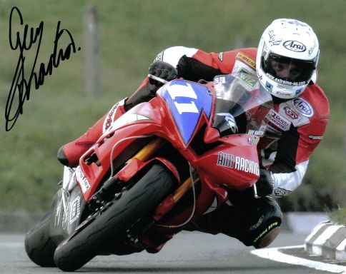 Guy Martin - Bungalow - TT 2006 - 16 x 12 Autographed Picture