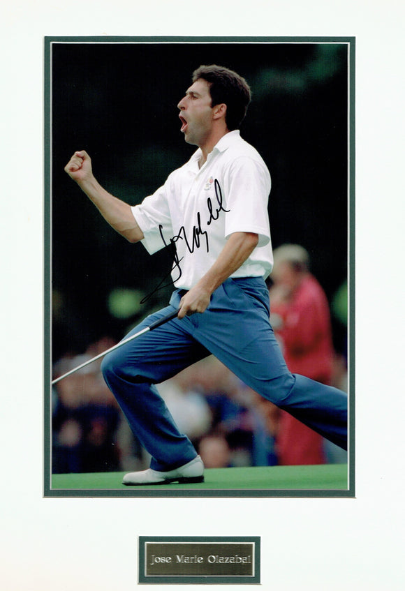 Jose Maria Olazabal - 12 x 8 Mounted Autographed Picture.