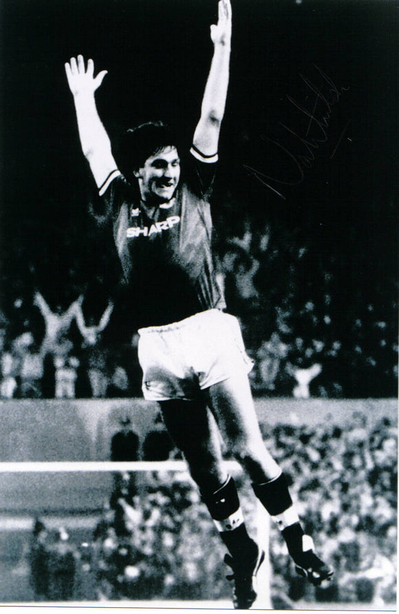 Norman Whiteside - Manchester United - 9 x 6  Autographed Picture