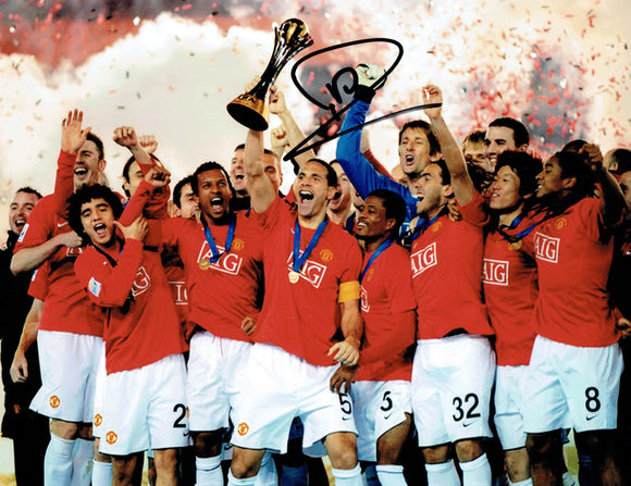 Rio Ferdinand - Manchester United - 10 x 8 Autographed Picture