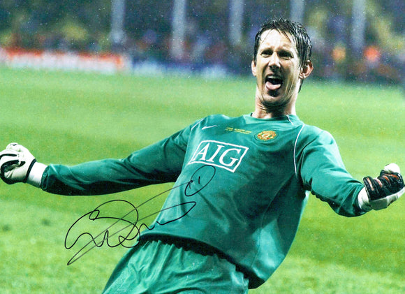 Edwin Van Der Sar - Manchester United - Moscow 2008 - 16 x 12 Autographed Picture