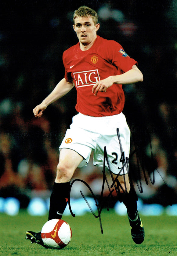 Darren Fletcher - Manchester United - 10 x 8 Autographed Picture