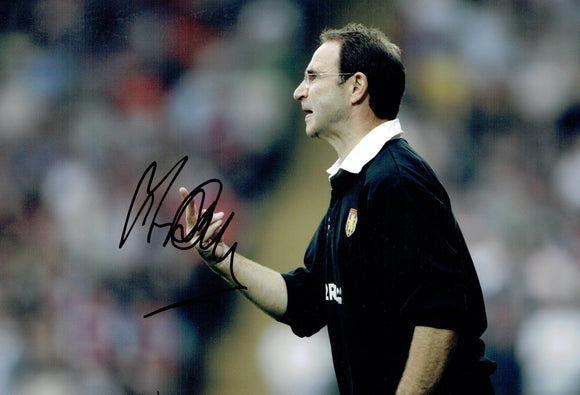 Martin O'Neil - Aston Villa - 10 x 8 Autographed Picture