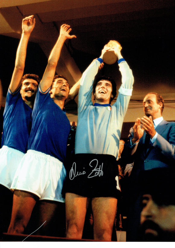 Dino Zoff - Italy - 16 x 12 Autographed Picture
