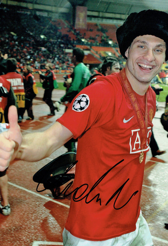 Nemanja Vidic - Manchester United - Moscow 2008 - 10 x 8 Autographed Picture