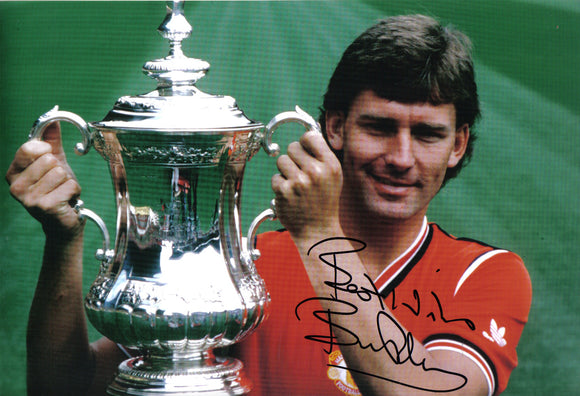 Bryan Robson - Manchester United - 1985 F.A. Cup Winner - 12 x 8 Autographed Picture